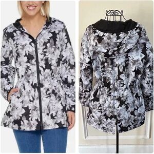 Isaac Mizrahi Floral Black and White Women's Jacket
